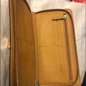 Michael kors honey mustard wallet